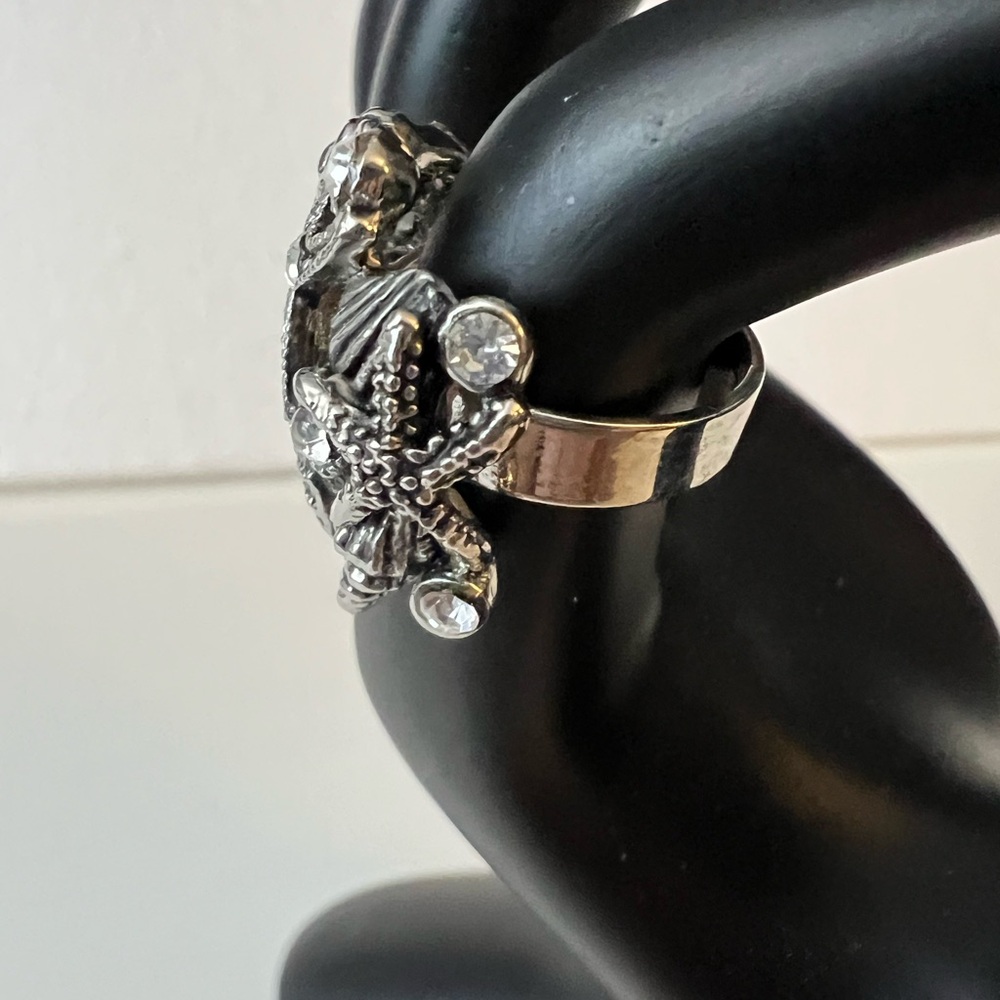 Seashell Beach Motif Silver Tone with rhinestones Ring sz 7 - Picture 9 of 12